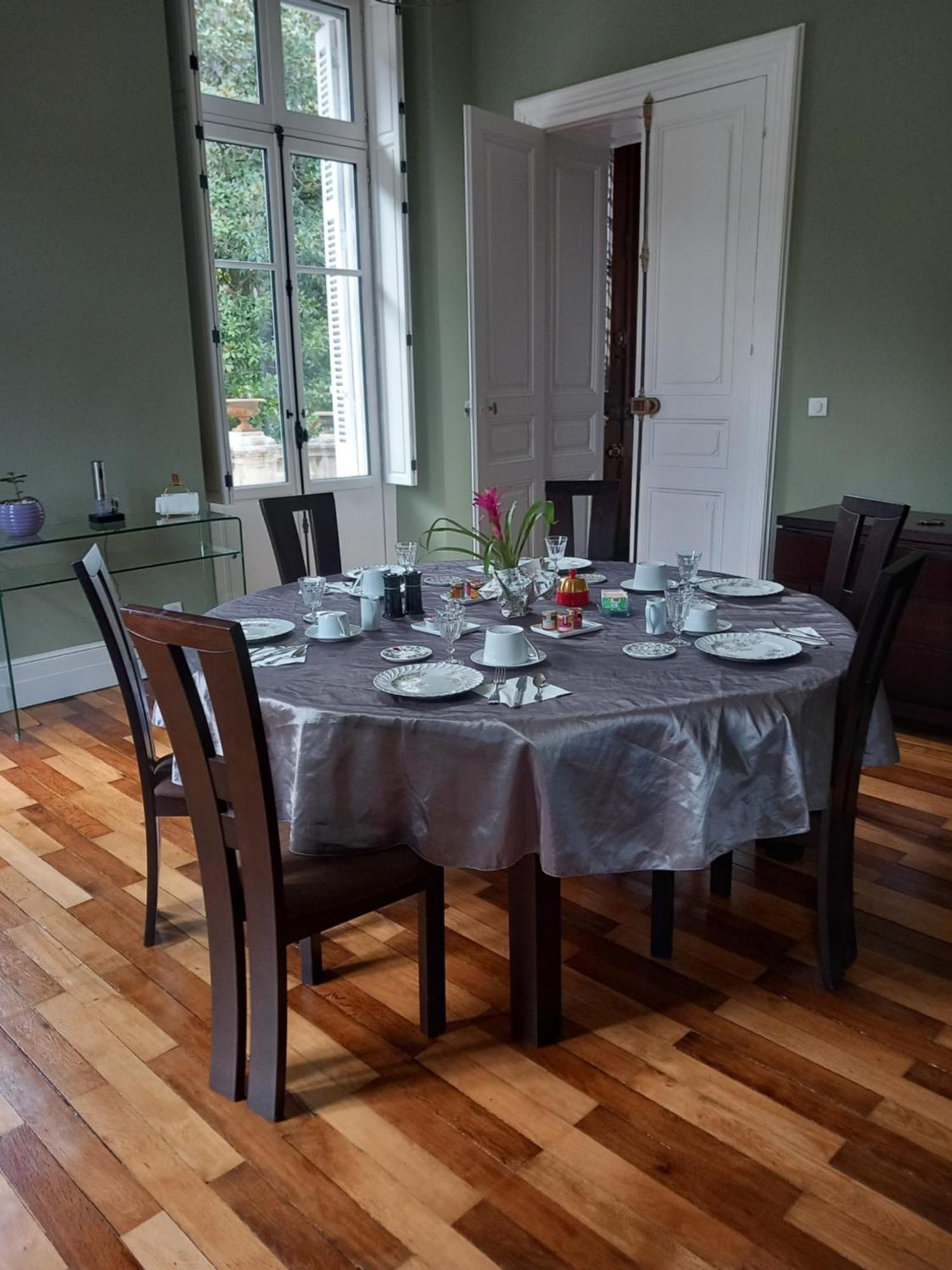 Villa Du Lys Bagnères-de-Luchon Zewnętrze zdjęcie
