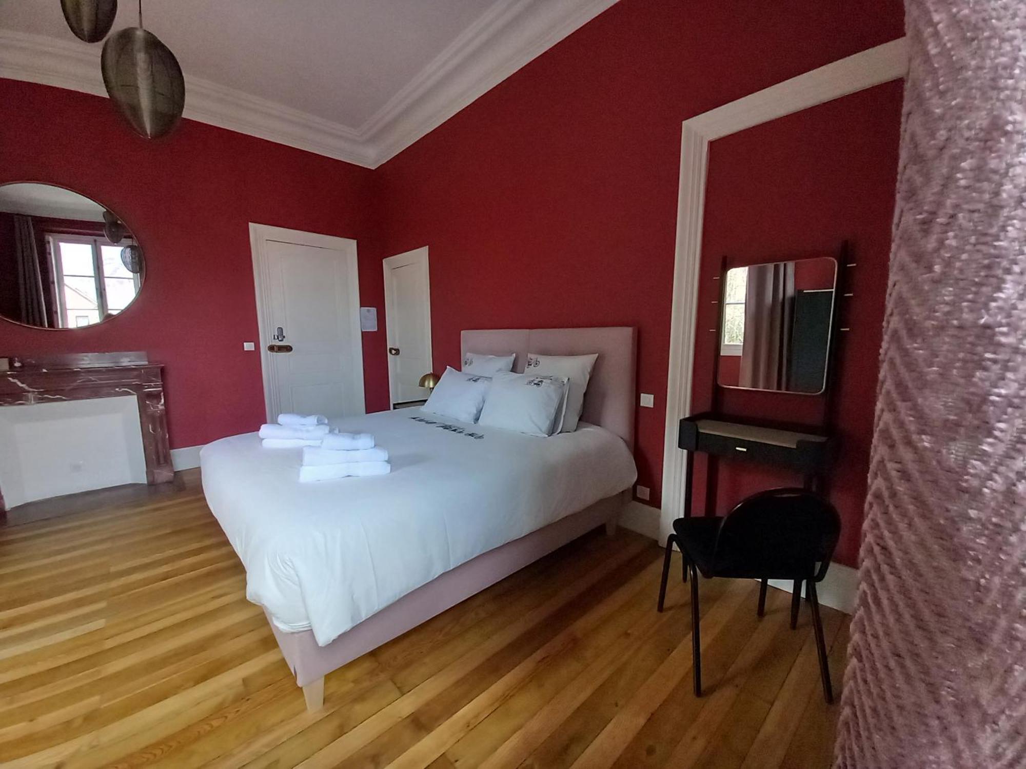 Villa Du Lys Bagnères-de-Luchon Zewnętrze zdjęcie